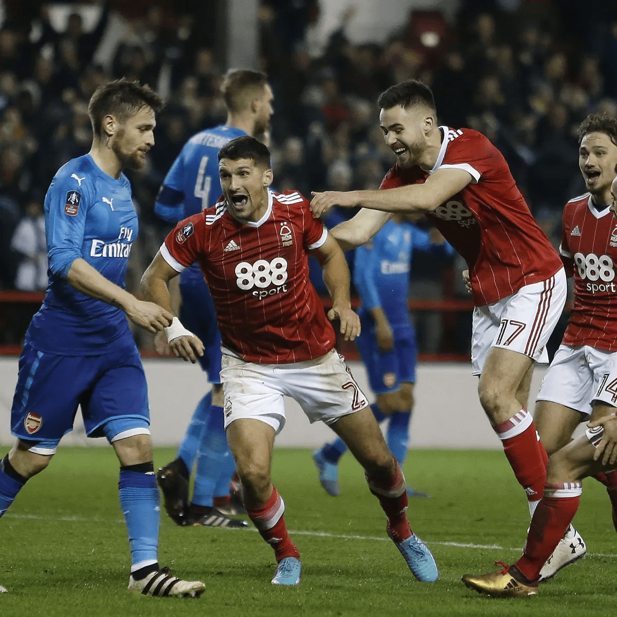 勒的表现 勒的表现