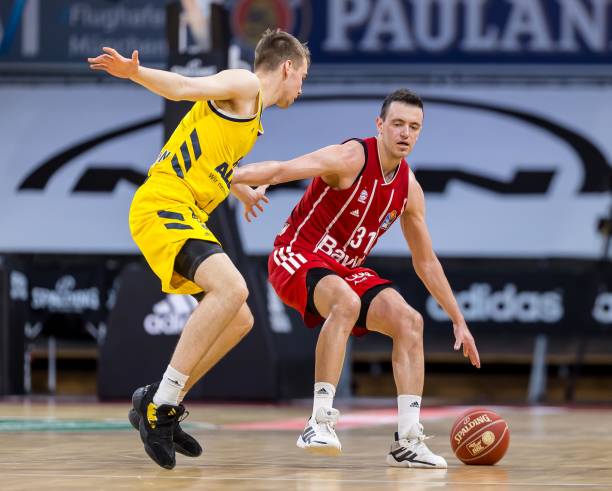 强劲对手 强劲对手